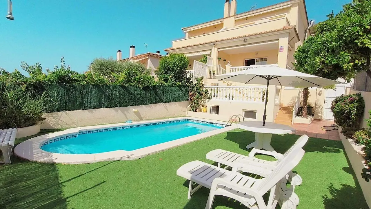 Вилла Pareada Con Piscina Privada Y Con Vistas Комарруга 0*,  Испания